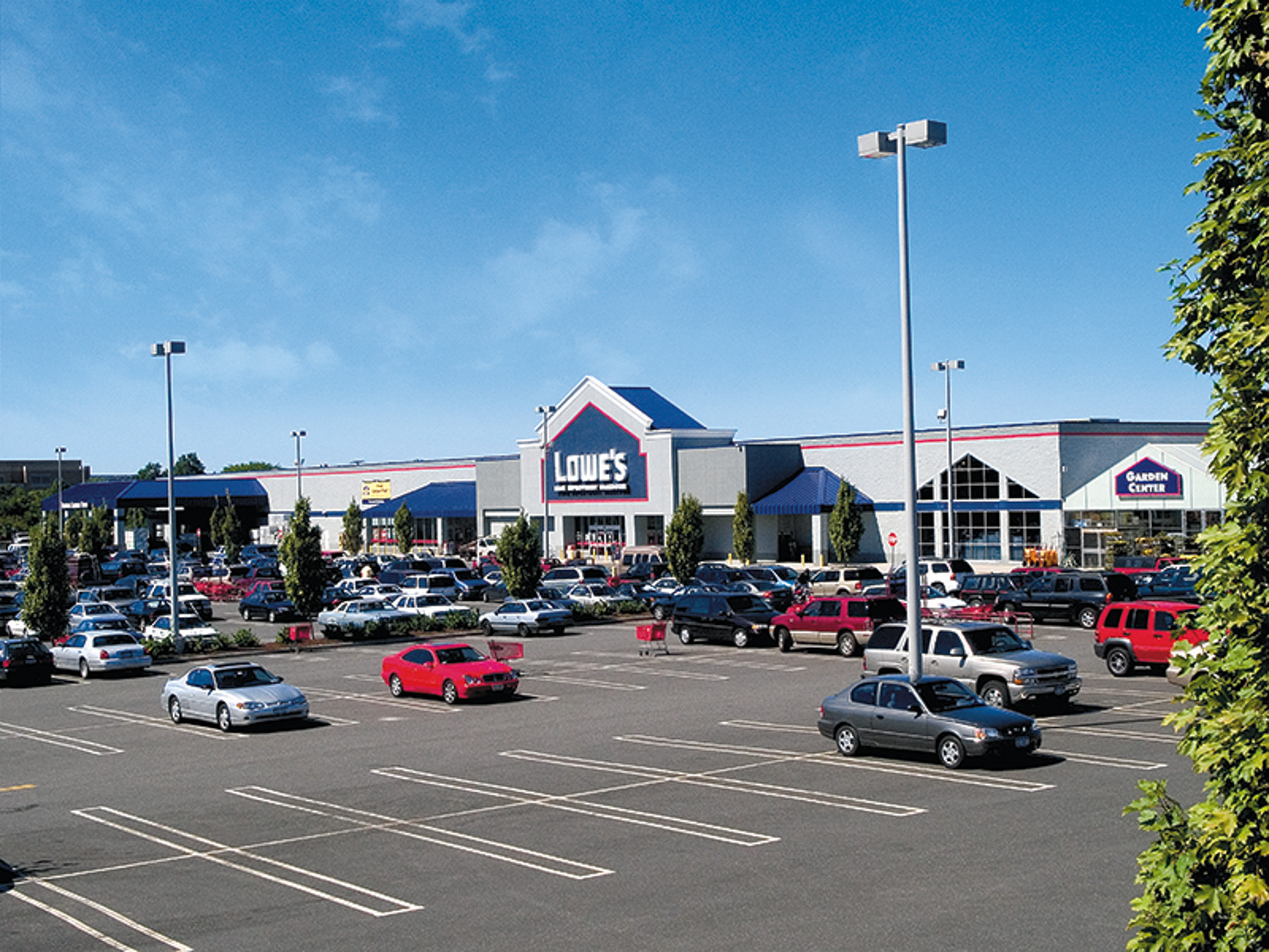 Lowe’s Garden City