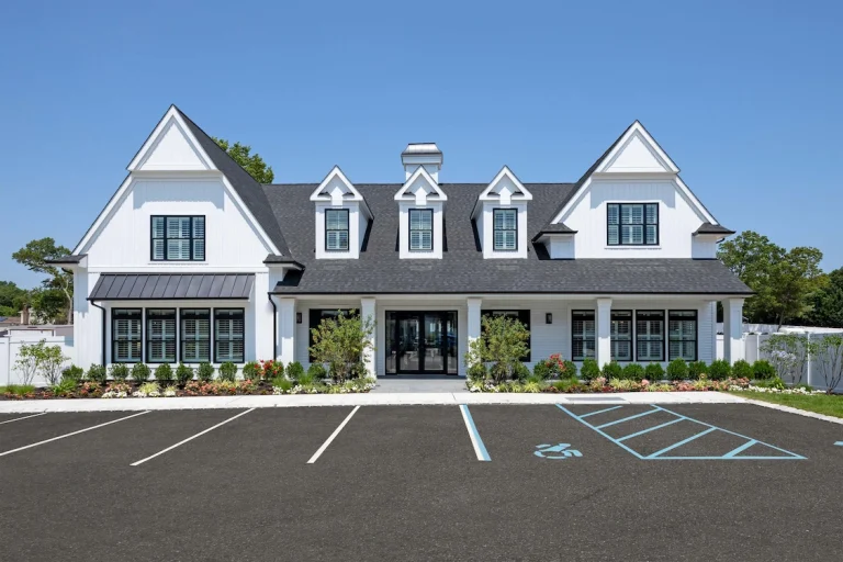 The Seasons at Dix Hills B2K Real Estate Development - Long Island, New York